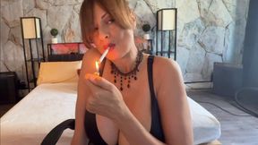 Live Smoke Session Ash on Tits