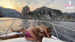 European captain seduces U S  traveler aboard his vessel