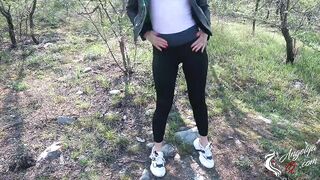 Passer offered to suck dick into the park with cummed