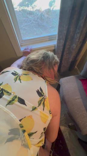 Mature Bonemaiden Pulls Her Skirt up and Masturbates