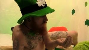 ZackRandall.net: A St. Paddy's Day Jerk-Off