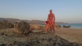 greece has it all: beach, sex, audience!