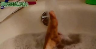 Bath Foot Show Vol 1 for My Foot Lover Watch as I Run a Bubble Bath. I Run the Warm Water on My Feet Filling the Tub