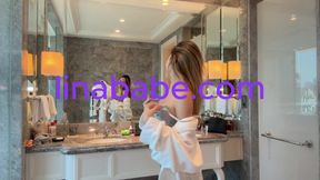 POV: Big Booty Babe Teenage Twerking Gone Wild Solo