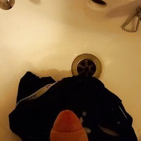 Cumshot in friends panties when visiting for boxing day party