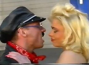 70 jahr graues haar-Anna Berger