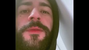 Homem quer comer cu de amigo