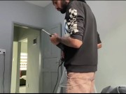 called a rented husband and left it at ease
