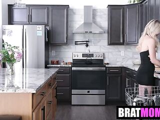 Stepmom Has A Confession