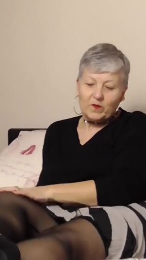 Naughty British Granny Savana Shows off Her Big Tits & Rubs Her Mature Pussy