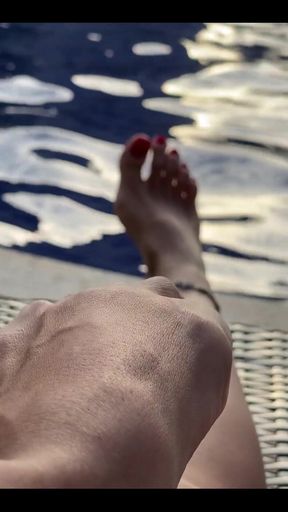 I Really Love to Go to the Pool and to Seduce People There