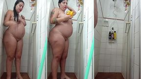 tomando um banho caprichado pra ficar cheirosa e dao um piao