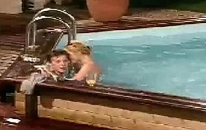 Loana loft story sex piscine