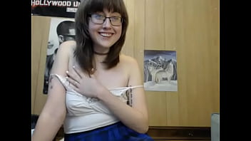 helena'_s live webcam show at a friend'_s house