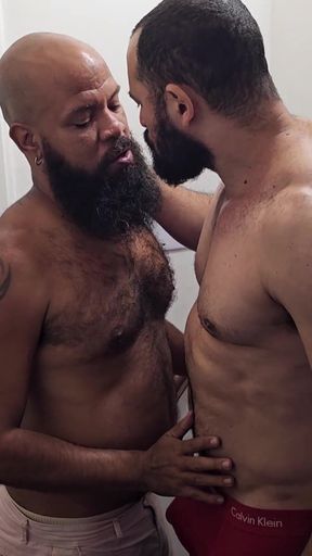 Bearded Uncle and Dhyan Darsho on a Horny Date