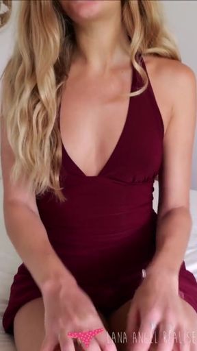 Vends-ta-culotte - Sexy jerk off instructions by a stunning French blond girl   Clip 1