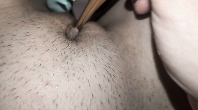 Hot milf gets toys slammed into her pussy while mastrubating