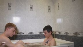 Twink Guys Having Bath Together and Suck Dicks