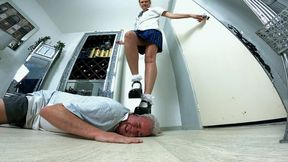 Danielle Chunky Mary Jane School Shoes Walking Trample On His Hands Fingers & Head FLOOR CAM (4K)