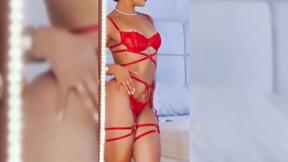 ”#redhead #bodygoals #lingerie #redvibes #allred #summerfit #latin #tattoo”