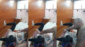 novinha gosta de ficar cheinha de porra quente