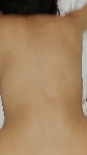 Teen Girl Gets Her First Real Orgasm18+