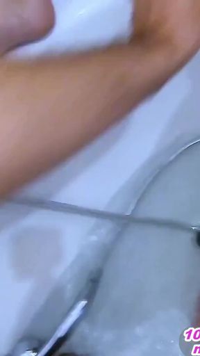Pervert piss fuck in bath with German amateur teen slut   Clip 2