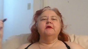Mini Lipstic Chat Dressed