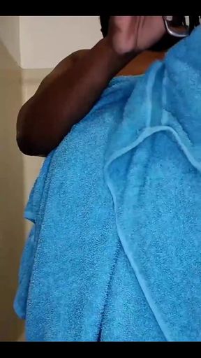 Shower and Pussy Pounding...almost Fell Back in the Tub!