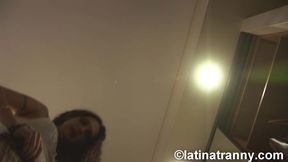 trans pornstar nikki montero crazy makeup and cumming on her belly