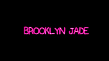 Brooklyn Jade Gives Moe Johnson an Interracial Handjob
