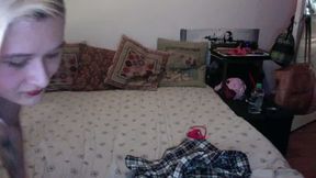 Tattoed Hottie Gets Naked and Squirt