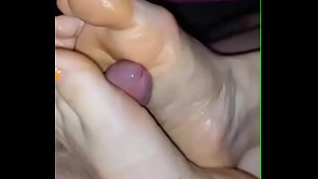 5 days unwashed feet remove shoes and give smelly footjob with FootjobGirl