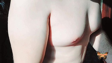 Soft Skin Female Legs Wet Masturbating