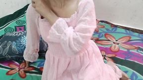 Little step sister ko akele dekh big step brother ne chut mari