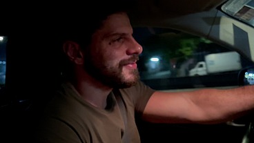 DOGGING COM A ESPOSA ASSISTINDO! MARIDO VAI PRO DOGGING E PEGA MACHOS ENQUANTO ESPOSA GRAVA TUDO
