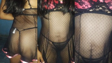 Flaca muy sexy bailando
