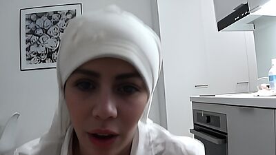 Super sexy Iranian movie of fucking a horny MILF