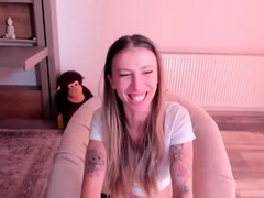 Amateur Webcam Chick Masturbates On Webcam More at