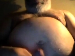 Hairy horny NY daddy bear jerks off on webcam