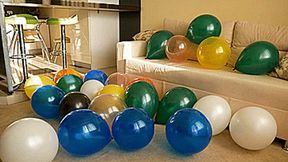 Leah is looking for a surprise Full HD