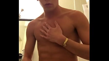 joven vergon eyacula