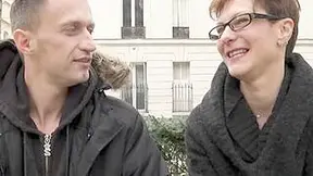 Cougar A Lunettes Enculee En Tournante Dans One Cave Crado - Rick Angel