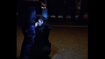 Late Night Fun - Outdoor Blowjob