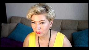 my sweet wife is a webcam slut-2 .!. a dildo in the pussy of a mature beauty and a perky playful wagging of her ass... (full version)
