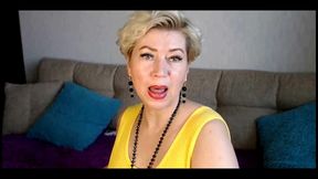 my sweet wife is a webcam slut-2 .!. a dildo in the pussy of a mature beauty and a perky playful wagging of her ass... (full version)