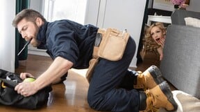 Femboy Troy River Seduces Bearded Hunk OnlyMatt During Internet Installation