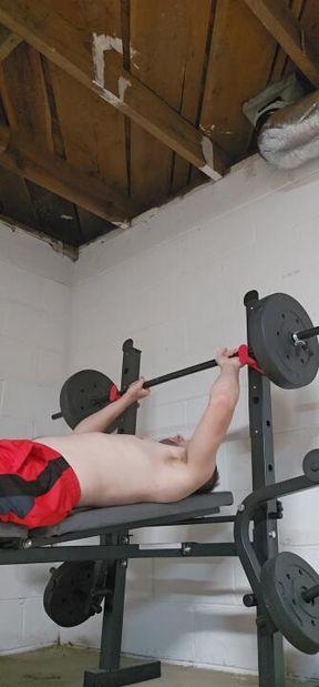 25 Small workout with lots of cum!