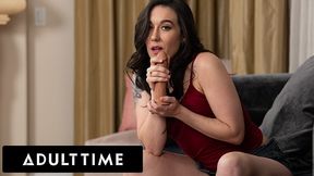 Desperate For Dick Lifelong Lesbian Sinn Sage Tries First Dildo & SQUIRTS EVERYWHERE!