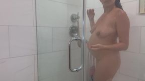 Watching Milf In Her 3rd Trimester Showering And Shaving